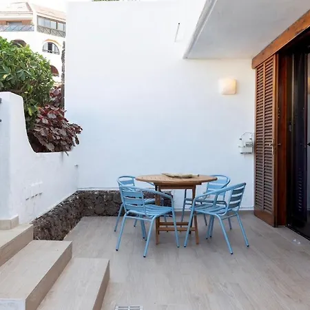 Apartment Parque Santiago 1, Brand New With Heated Pool!